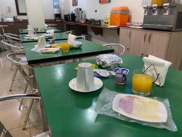 Hostal Quinta Normal 安托法加斯塔 外观 照片