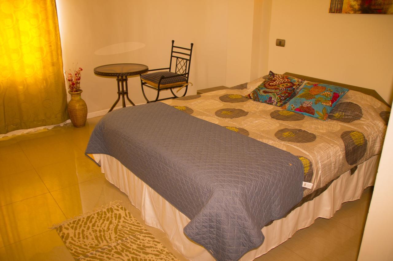 Hostal Quinta Normal 安托法加斯塔 外观 照片