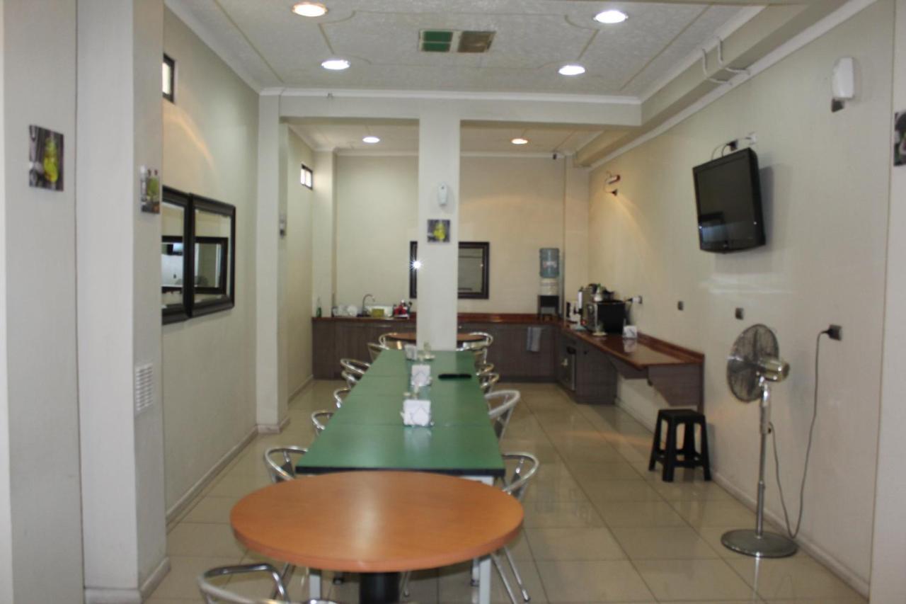 Hostal Quinta Normal 安托法加斯塔 外观 照片